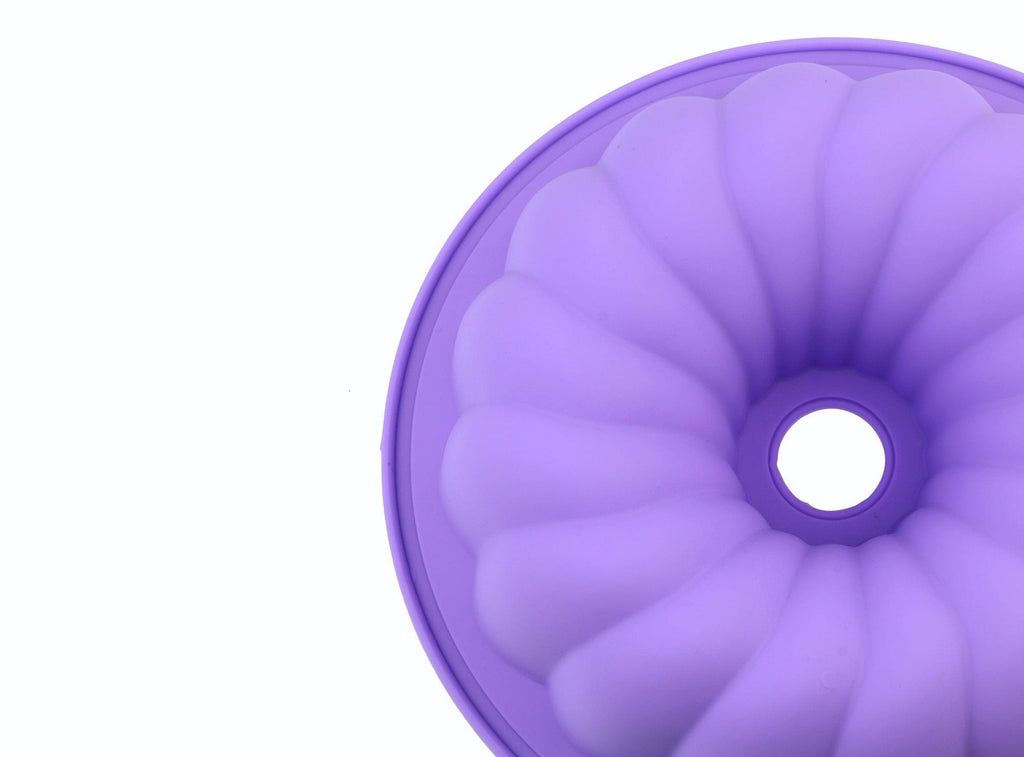 Round Fluted Silicone Cake Mold
