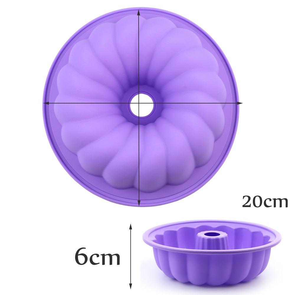 Round Fluted Silicone Cake Mold